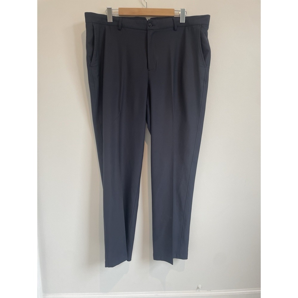 EUC Dunning performance Golf 38X30
 Navy Chinos